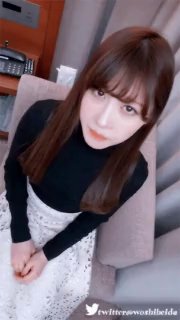 超级可爱火辣身材兔女郎，全程露脸诱惑激情艳舞妩媚风情，听狼友指挥揉骚奶子自慰骚穴，搔首弄姿尽显风骚